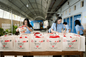 liên minh ABCVIP đã tổ chức chương trình thiện nguyện “Ấm Áp Tuổi Già
